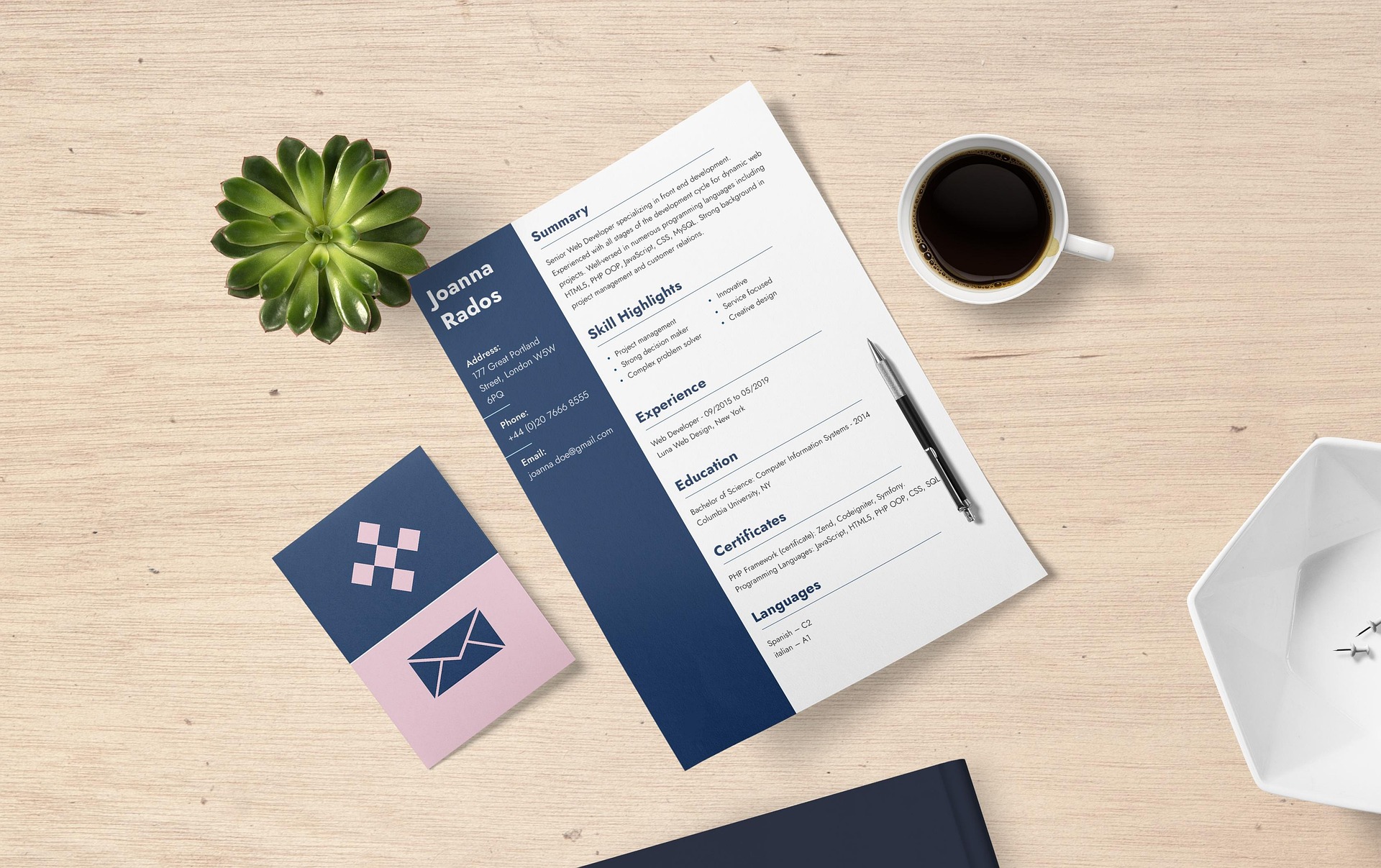 AI Cover Letters vs Generic Templates: Which Actually Gets Interviews?